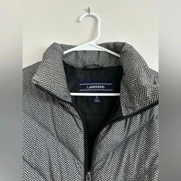 Land’s End Lightweight Puffer Jacket | size small - Picture 5 of 6